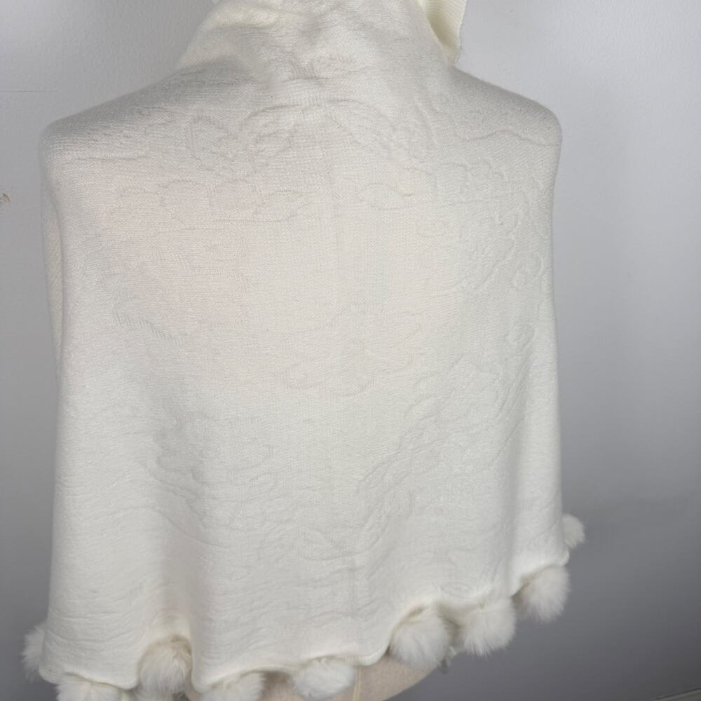 La Fiorentina White Knit Shawl Wrap Rabbit Fur Pom Pom Trimmed Long Scarf Angora - Picture 13 of 13